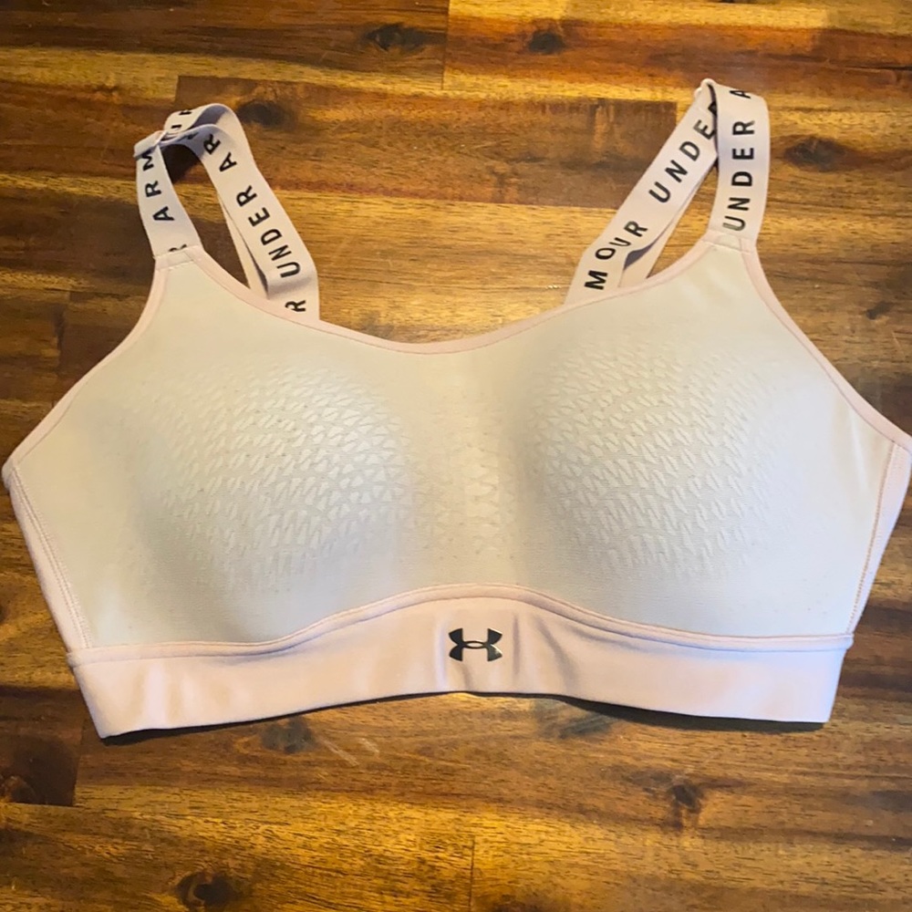 Underarmour sports bra